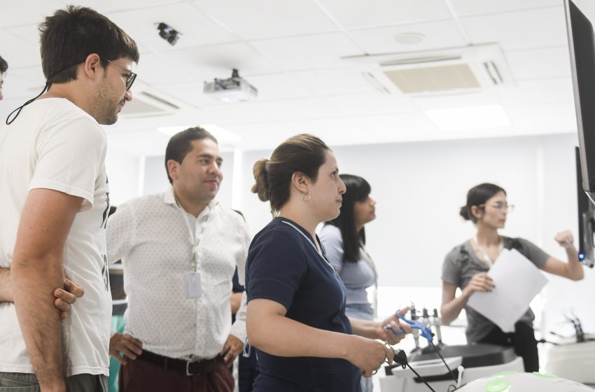  Entrenamiento en Cirugía Laparoscópica Básica y Avanzada