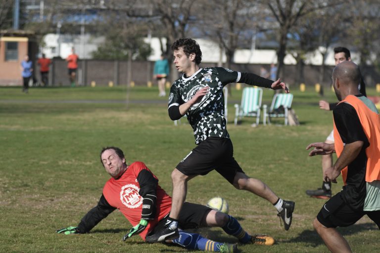 Fútbol, pasión de los médicos municipales