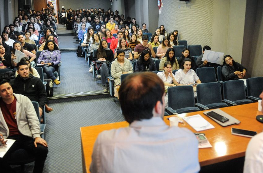  Bienvenida a los nuevos residentes