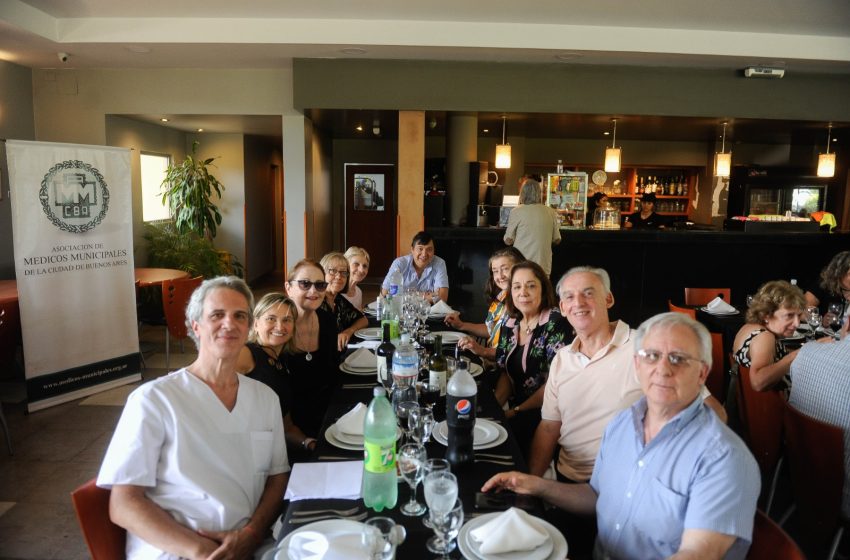  Almuerzo de Camaradería