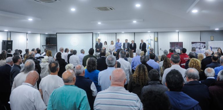 Unidad gremial y defensa del hospital público, ejes de lacto del Día del Médico