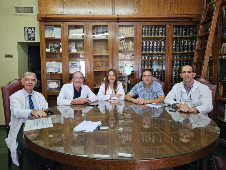 “No hay un criterio sanitario que nos diga cuál es nuestro camino y nuestro futuro”