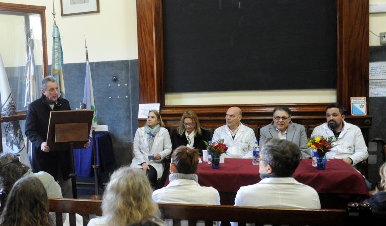 “Apoyar la producción científica, es jerarquizar la atención médica”