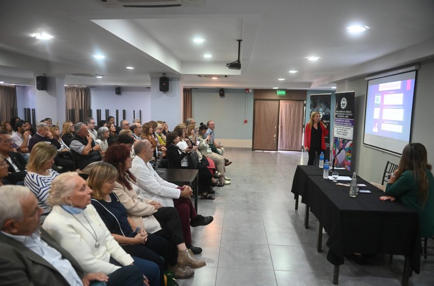 “Por la igualdad de derechos y oportunidades para las médicas”