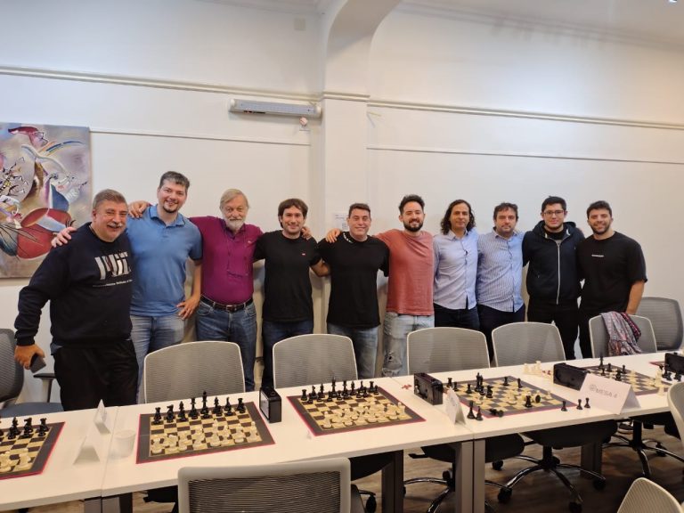 Torneo de Ajedrez en la Casa del Médico Jubilado
