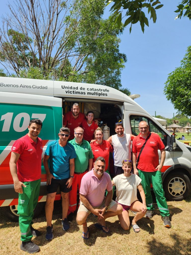 Visita del SAME a la colonia