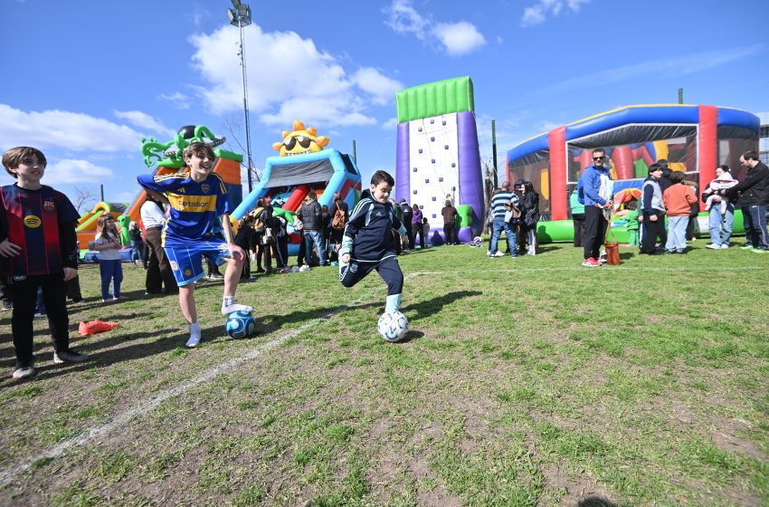  Masivo festejo del día de las Infancias en el Poli